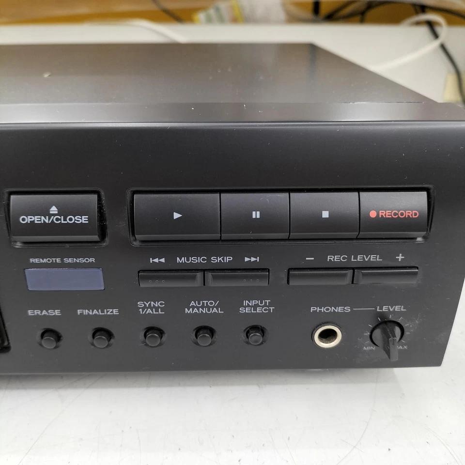 TEAC CD-RW890 CD Recorder Good Condition from Japan - Image 3 of 4