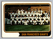 1974 Topps #281 San Francisco Giants Team Card W/Juan Marichal