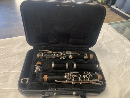 Yamaha Bb Clarinet YCL200AD In Original Case - PPSKN (329971)