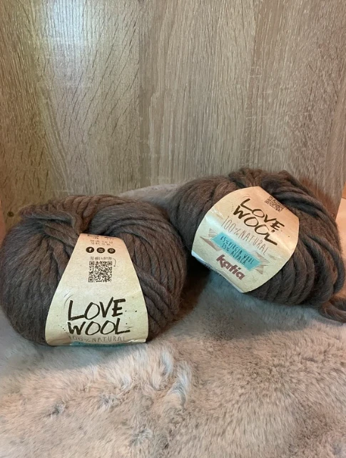 2 pelotes de laine Katia "Love Wool" - Photo 1/3