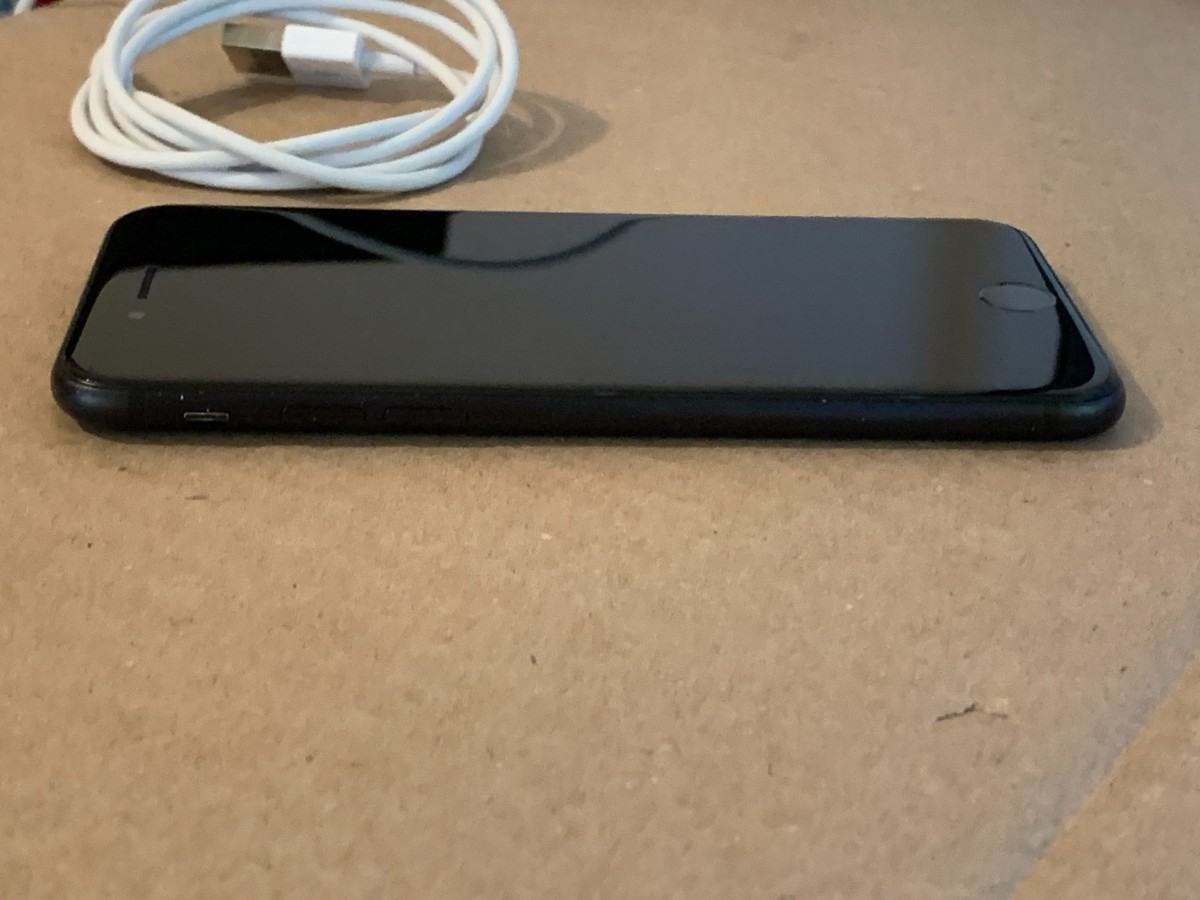 Apple iPhone 7 128GB Matt Black unlocked A1778 gsm | eBay