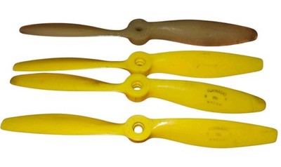 4 VINTAGE GRISH TORNADO 3 Are 9-9  One Is 9-7 PLANE PROPS MODEL AIRPLANE ENGINE