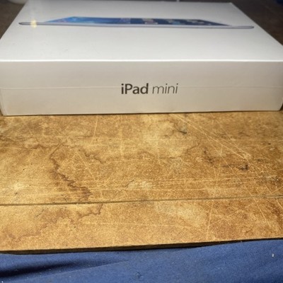 Apple iPad mini 2 A1489 32 GB, Wi-Fi, 7.9 in - Silver/White for