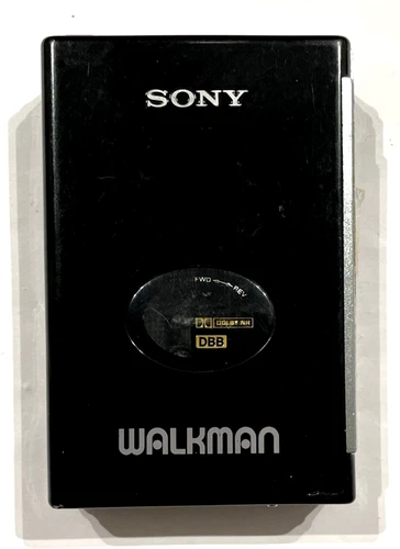 SONY WM-509 walkman cassette player Made in Japan Reverse Dolby DBB