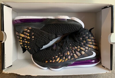 Nike LeBron XVII 17 