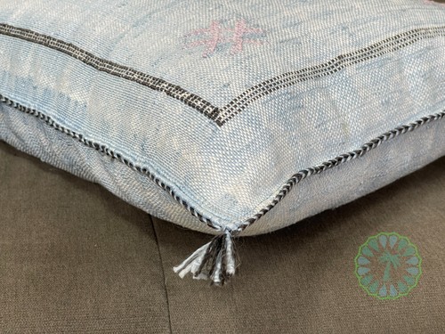 Kechart - Moroccan Natural Cactus Silk Pillow cover- Outdoor Luxury Pillow cover - Picture 47 of 70