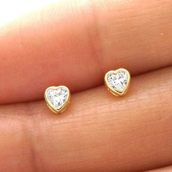 14K Yellow Gold 0.50Ct CZ Heart Shaped Bezel Stud Earrings