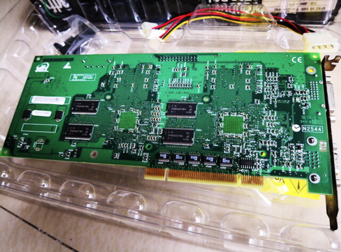 3DFX VOODOO 5 5500 64M PCI Graphics Card Apple Edition Box 3DFX VOODOO 5 5500 64M PCI Graphics Card Apple Edition Box
