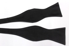 1693 PENSEE MEN'S BOW TIE 100 SILK