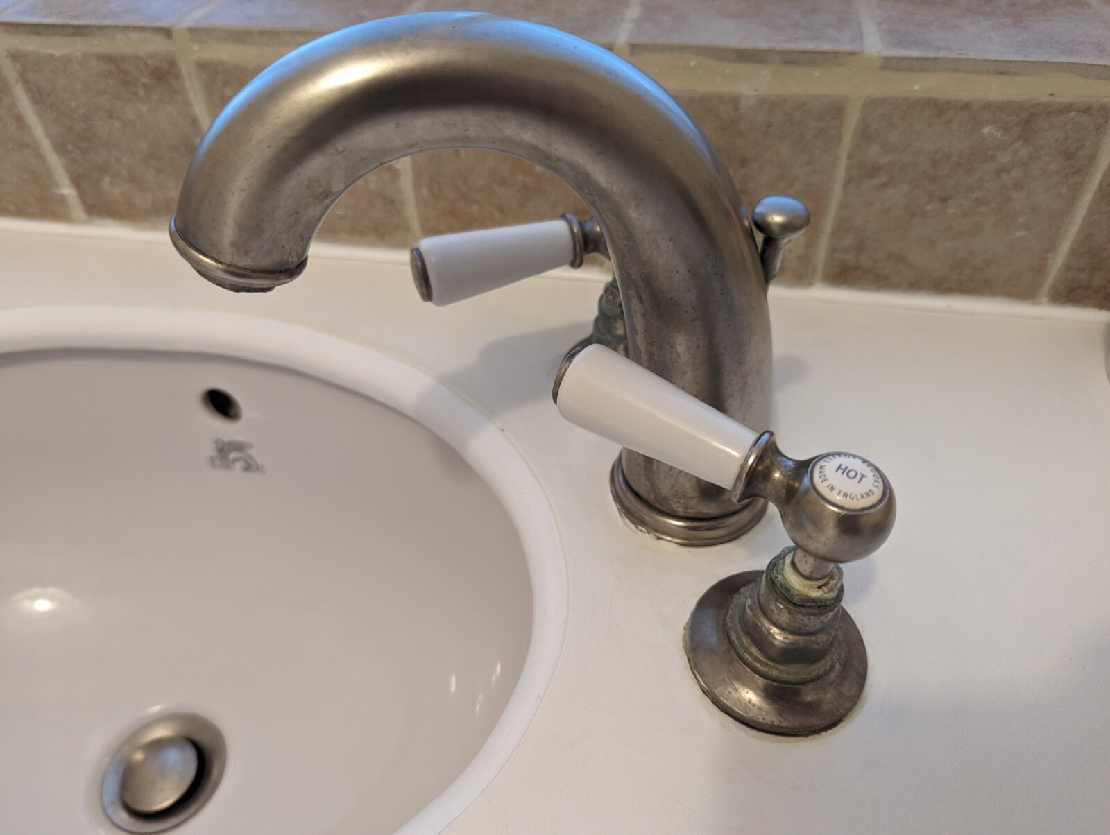 Lefroy Brooks Undercounter Sink For Vanity Unit And Taps eBay