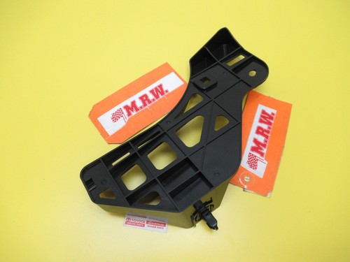 BUMPER CLIP Passenger SIDE REAR BACK RH CAR oem LEXUS IS250 IS350 C 10-15 Coupe - Picture 4 of 24