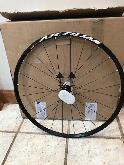 aksium disc rear wheel
