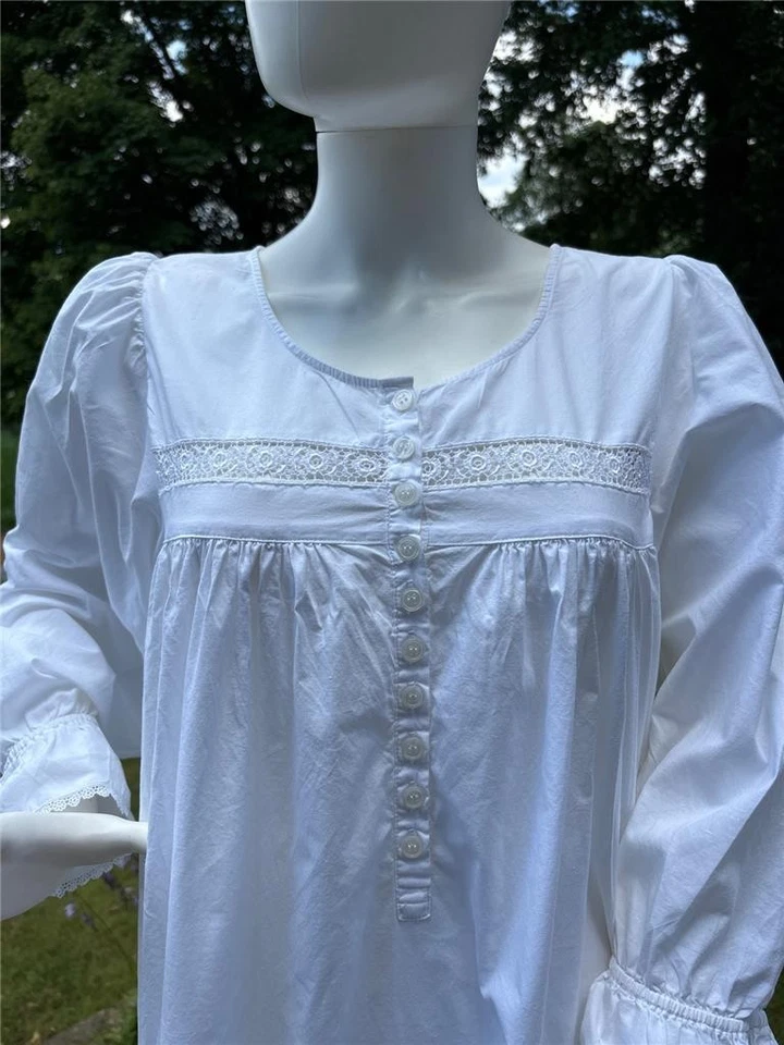 Camisón de abuela Victoria's Secret blanco de algodón con encaje y volantes talla mediana Foto 3 de 4