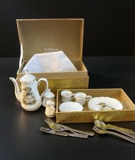 MJ HUMMEL Miniture Porcelain Tea Set For 2   Lily Of The Valley  Vintage W/box 