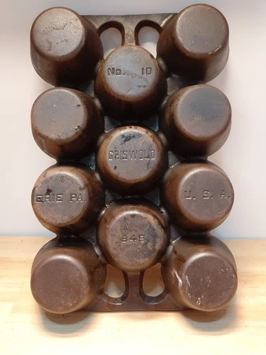 Griswold Cast Iron # 10 948  Muffin Pan Made Usa