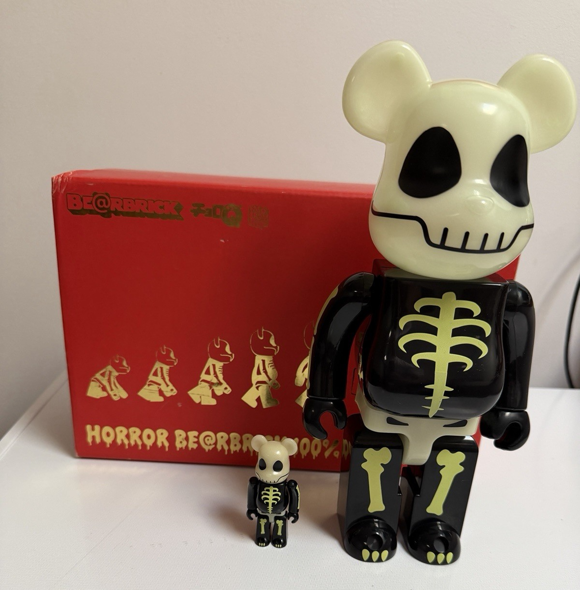 MEDICOMTOY Be@rbrick (Bearbrick) 400% + 100% Choro-Q HORROR( Glow