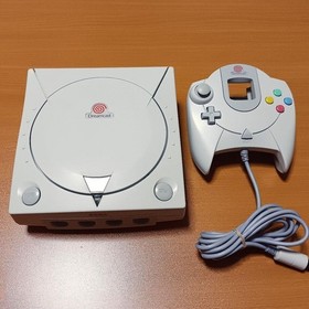 SEGA Dreamcast Console White HKT-3000 with Box & Manual + Games Working Japan