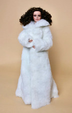 Tonner Tyler "Legend in White " Kunstfellmantel für 16" Puppe