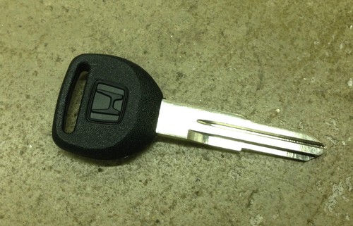 Genuine OEM Honda Accord Prelude CR-V Odyssey Key Blank CRV SM4 - Picture 3 of 3