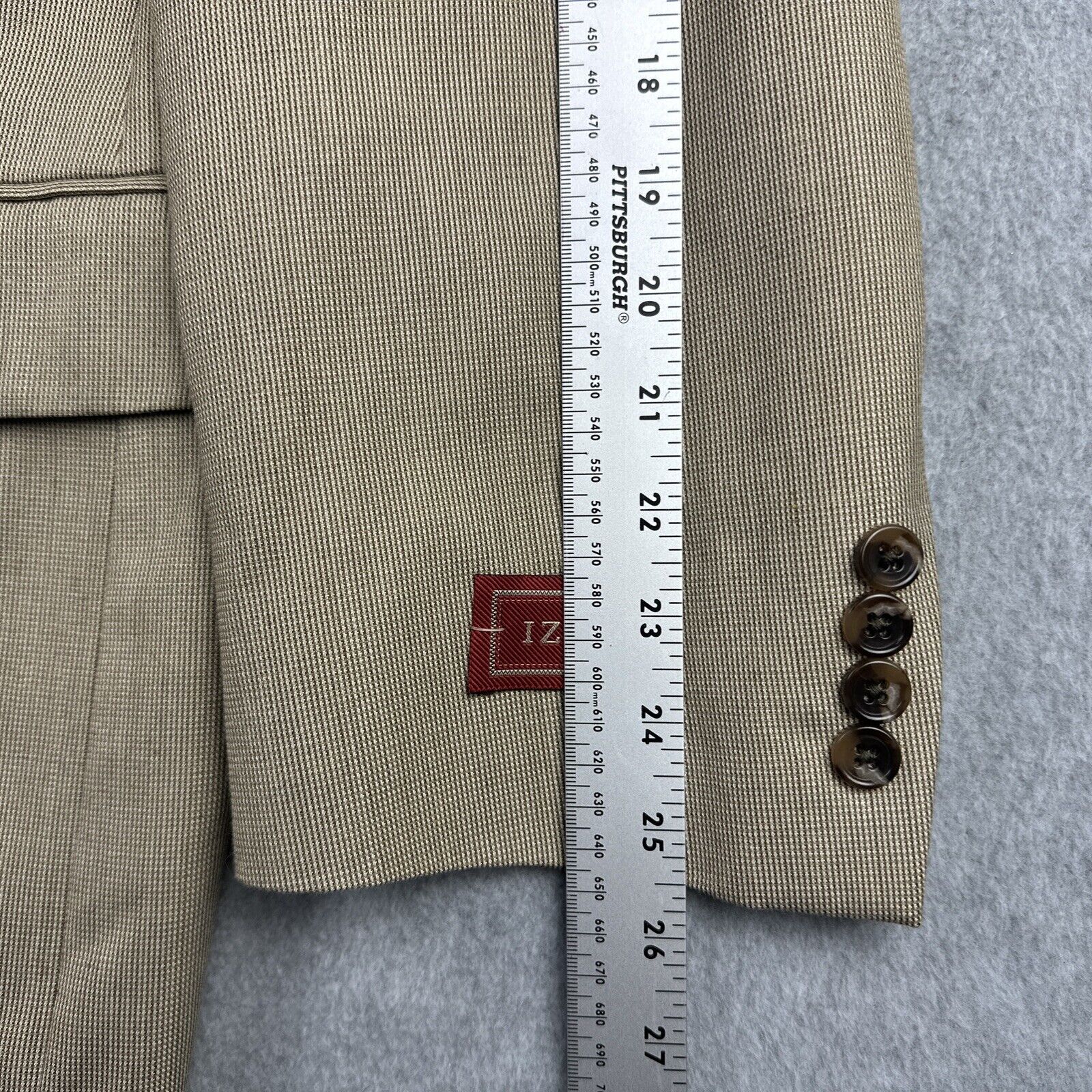 Picture 4 of 11