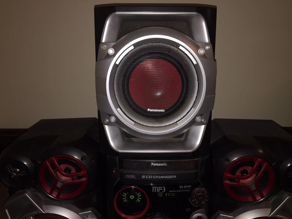 Panasonic CD Stereo System 5 CD Changer SA-AK520 267WATT - Image 4 of 4