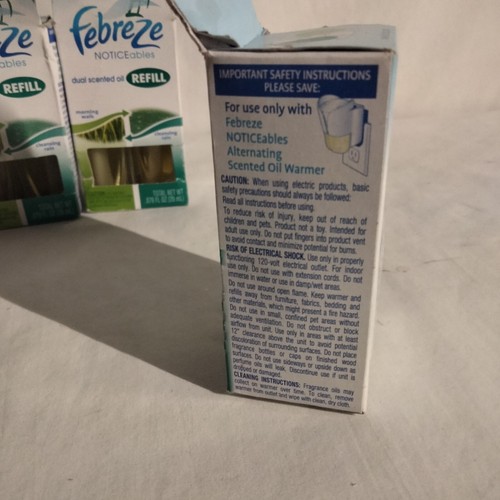 Febreze Noticeables Scented Oil Warmer Dual +5 Refills Lot Discontinued NEW - Picture 9 of 16