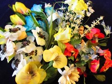 Vintage Millinery Flower Collection White Blue Pink Yellow 1-2" German ND5