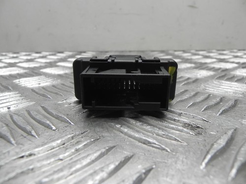 Steuergeräte (ECU) BMW 2 Gran Tourer 2018 6814609