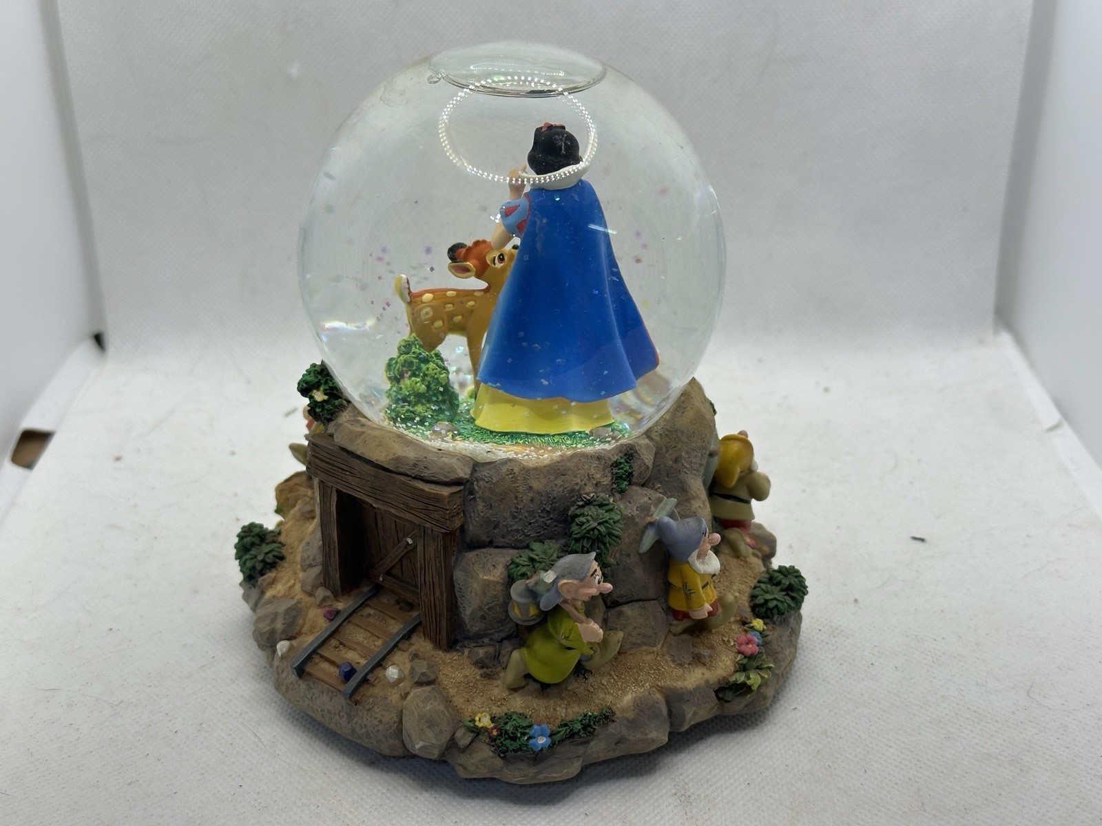 Picture 3 of 4