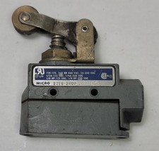 Honeywell MicroSwitch BZE6-2RQ2 Plunger Limit Switch 