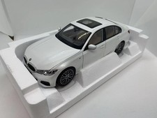 NOREV 1/18 BMW 330i 2019 White Diecast Model Car Collectible Premium