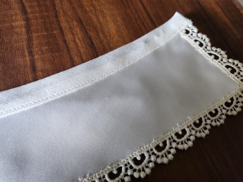 Vintage Satin Fabric Lace Neck B7-71 - Picture 4 of 5