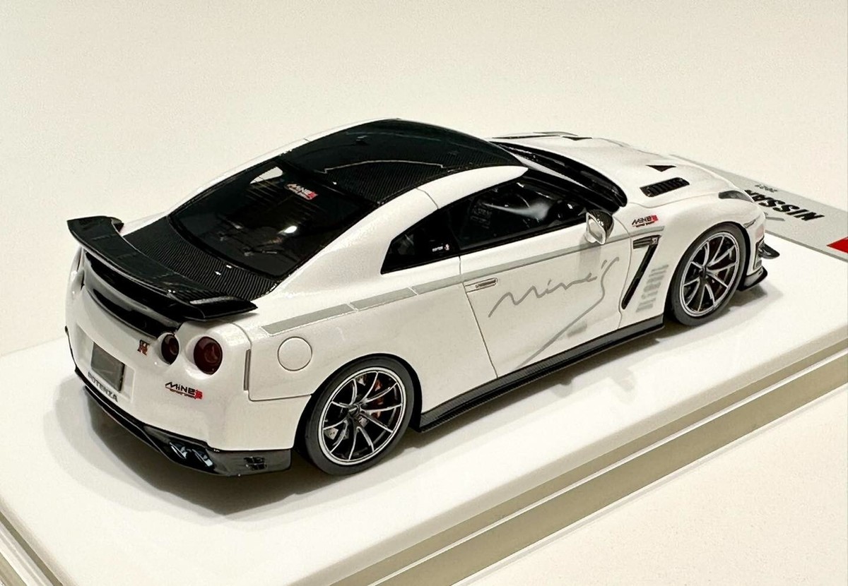 メイクアップ　Make up 1/43 特注品　LB R35 GT-R Amazon.co.jp: 限定 メイクアップ/アイドロン 1/43 Make Up