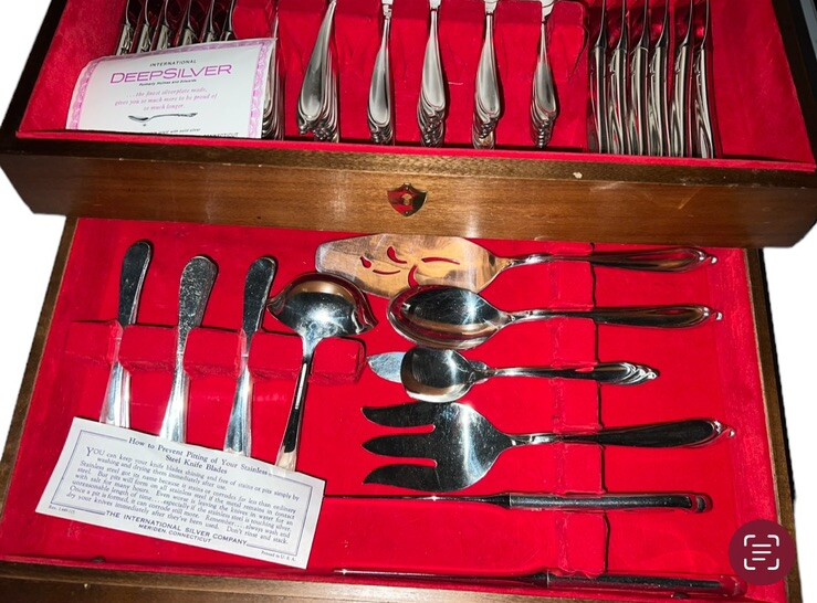 International Deep Silver flatware set 88 pcs + case | eBay