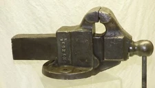 Antique Reed Mfg 203 1/2 Vise 3 1/2" Jaws Bench Machinist Farm Tool Heavily Used