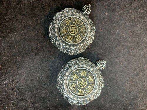 Two Pcs Tibetan Silver Inlay Agate Dzi Swastika Disc Bead Prayer Wheel Pendants - Picture 4 of 5