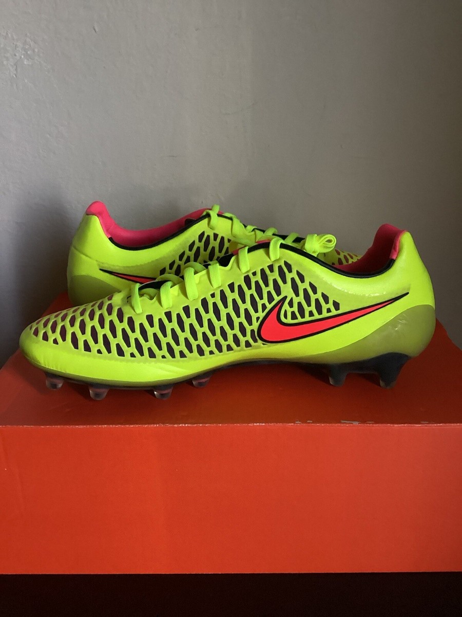 NIKE MAGISTA OPUS FG WORLD CUP 2014 YELLOW SOCCER SHOES SIZE 9.5