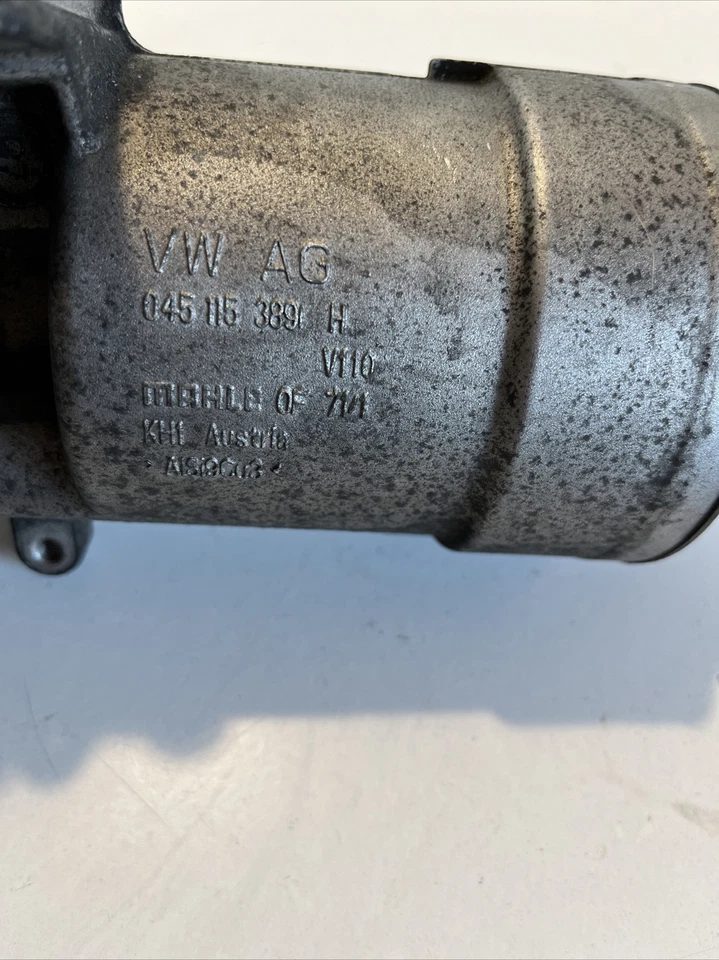 Mitsubishi Outlander Oil Filter Housing 045115389H Genuine 2.0 Di-D 2009 Year - Image 2 of 4