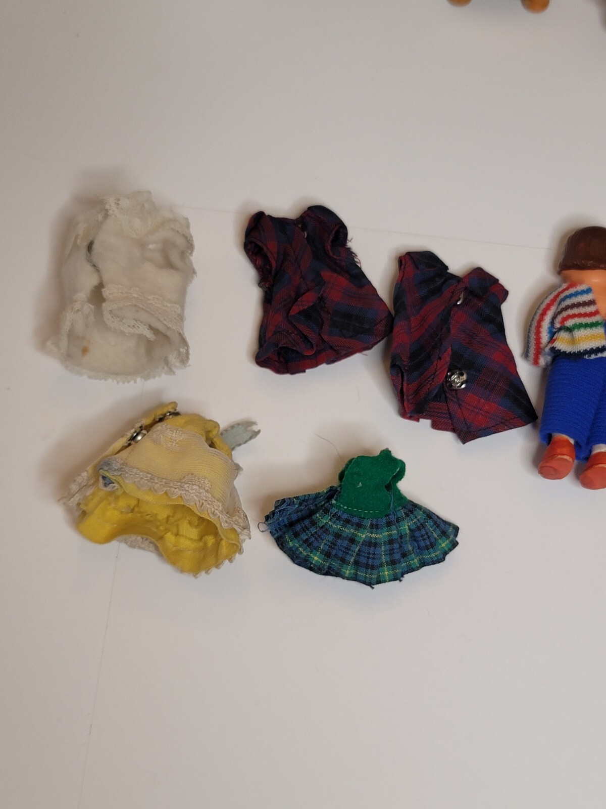 Vintage ARI Germany German Rubber Doll House Dolls Family of 5 Clothes Baby RARE