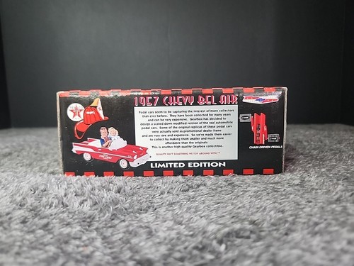 Texaco Die Cast Gearbox Collectibles Fire Chief Cars Lot Of 4 In Box - Picture 16 of 18