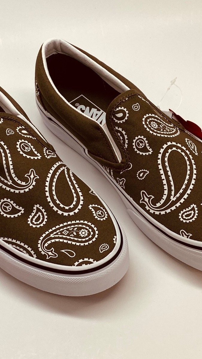 Vans Classic Slip On Peace Paisley Bandana Grape Leaf Green  display picture 3