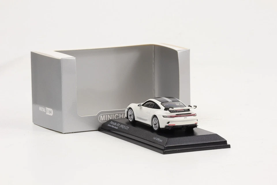1:64 Minichamps Porsche 911 992 GT3 2021 Carrera Bianco Metallico Diecast - Immagine 2 di 4