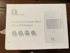 NEW IN BOX 1 by ONE WIRELESS DRIVEWAY ALERT ALARM SENSOR O00Q3 PIR SENSOR