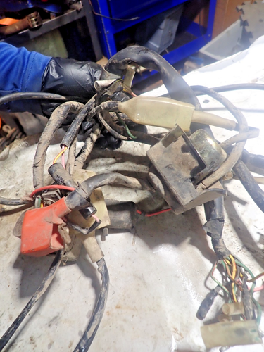 HONDA ATC 200 ES Shaft Drive 1984 Wire Harness/Wiring Harness/CDI/Solenoid - Picture 5 of 9