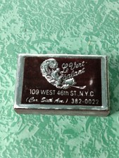 Vintage Matchbook Collectible Ephemera D32 New York City French le vert Galant