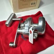 ACCURATE BOSS 197 MAGNUM Twin Drag Reel Unused