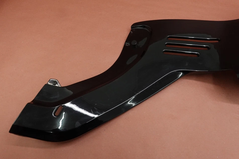 1993 - 2001 宝马 R1100RS 右中侧整流罩斗篷面板盖 — 第 2/4 张图片