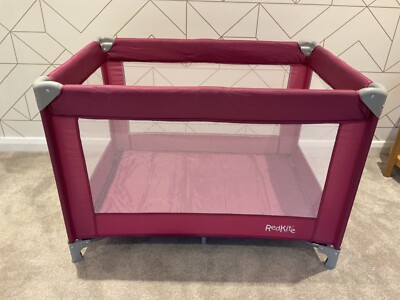 Travel cot, compact Redkite Sleeptight, suitable for under 3/less