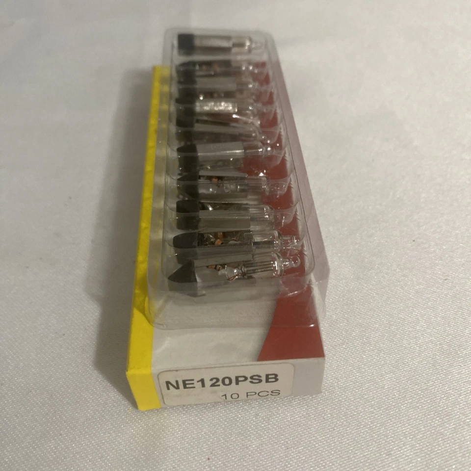 SATCO 30 REPLACEMENT BULBS FOR LIGHT BULB / LAMP 120PSB 3.60W 120V - Image 3 of 4