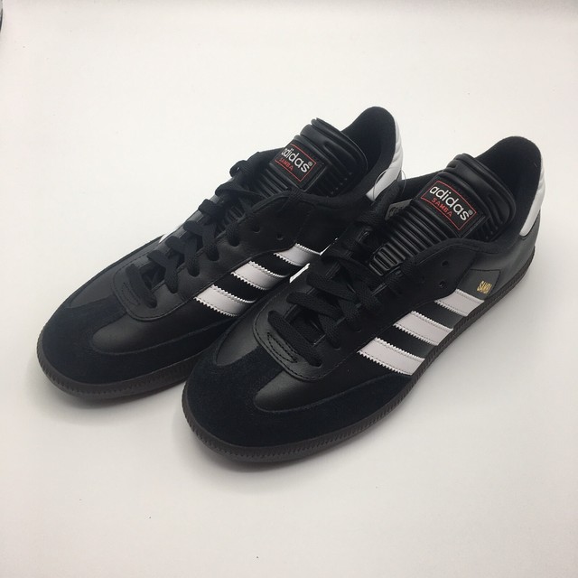 samba classic black